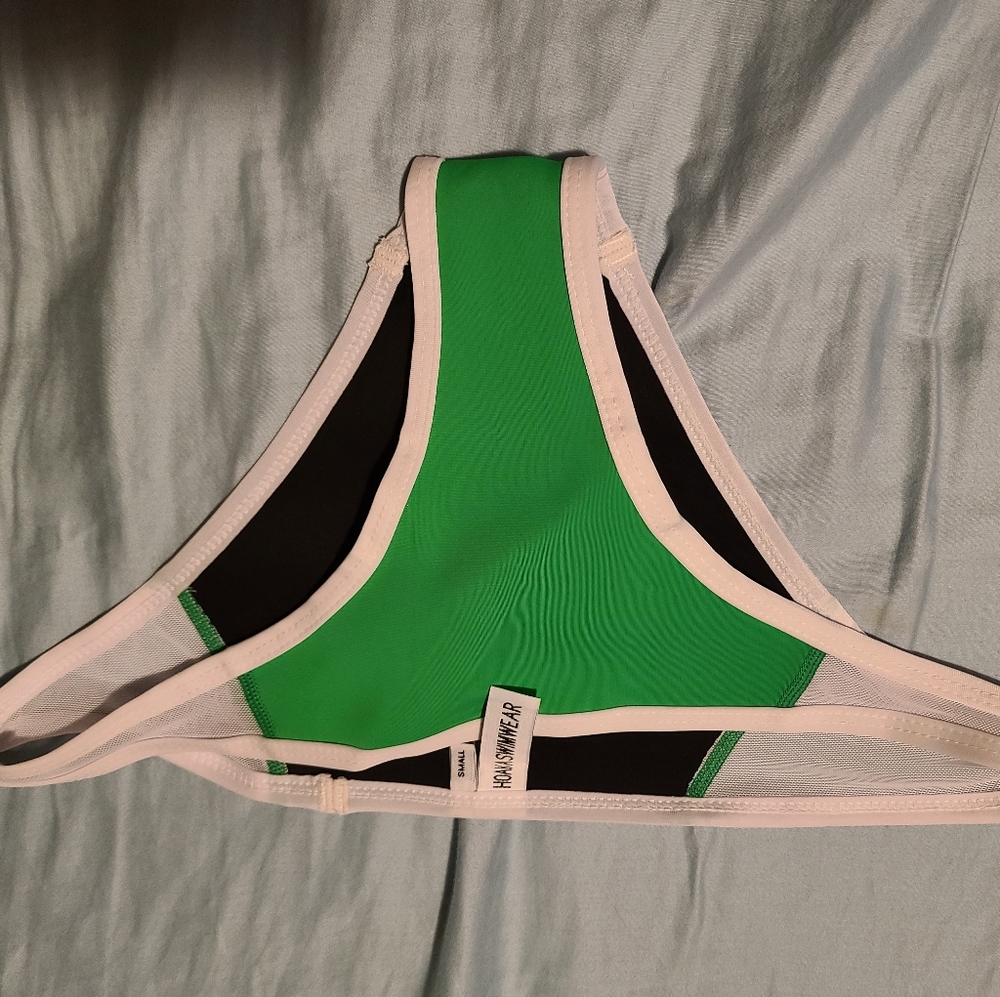 Hoaka bottoms